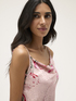 Drapiertes Top aus Satin mit Blumenmuster image number 2