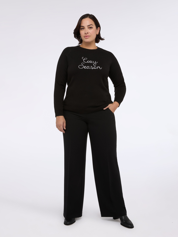Pull ras du cou avec broderie Cozy Season