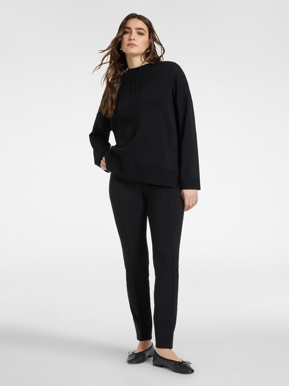 Slim-fit trousers in Milanese stitch