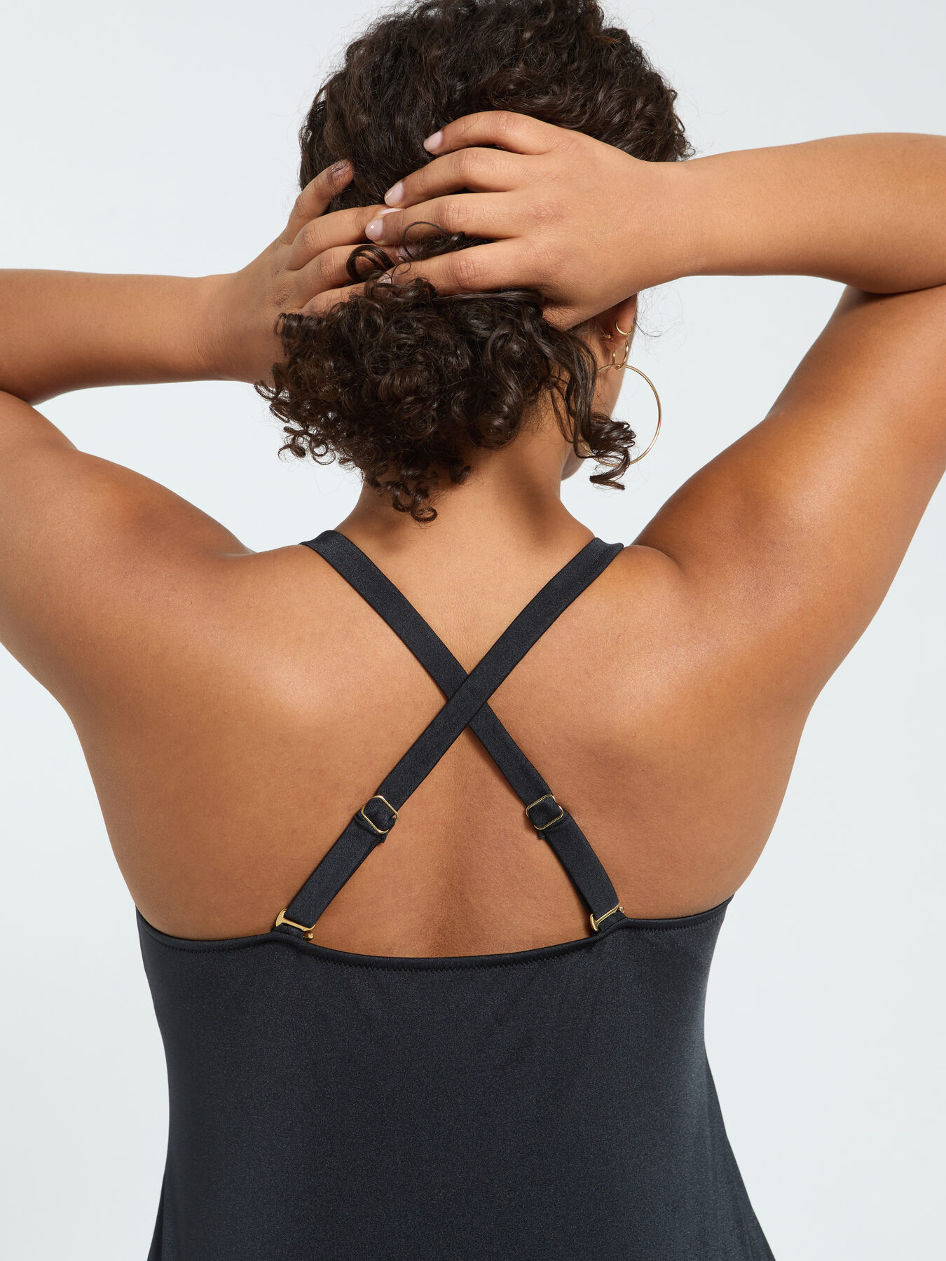 Tankini-Oberteil mit Ringdetail image number 2