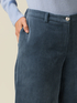 Pantaloni cropped in velluto image number 2