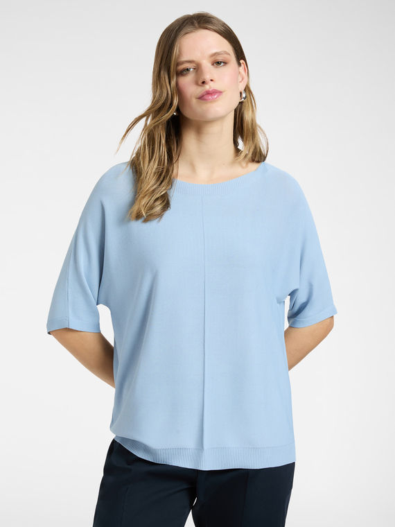 Short-sleeved viscose blend top