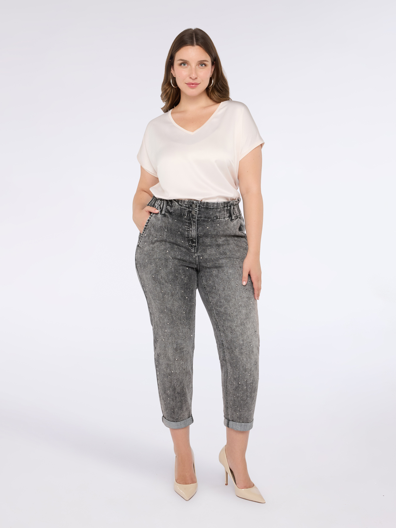 Two-material V-neck T-shirt image number 2