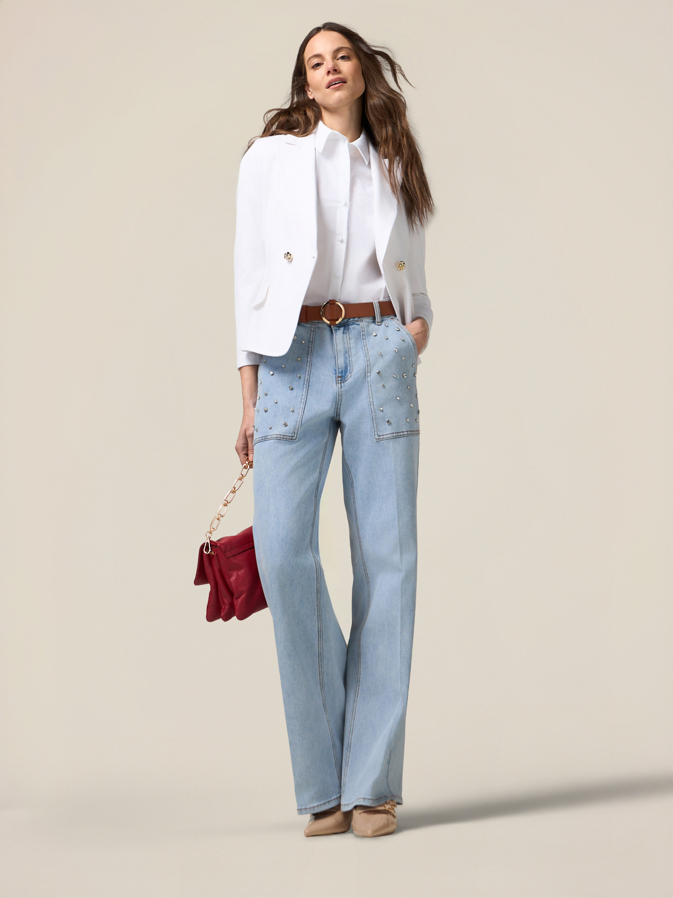 Wide-leg jeans with patch pockets image number 0