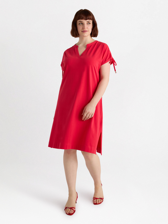 Dress with drawstring on the shoulders