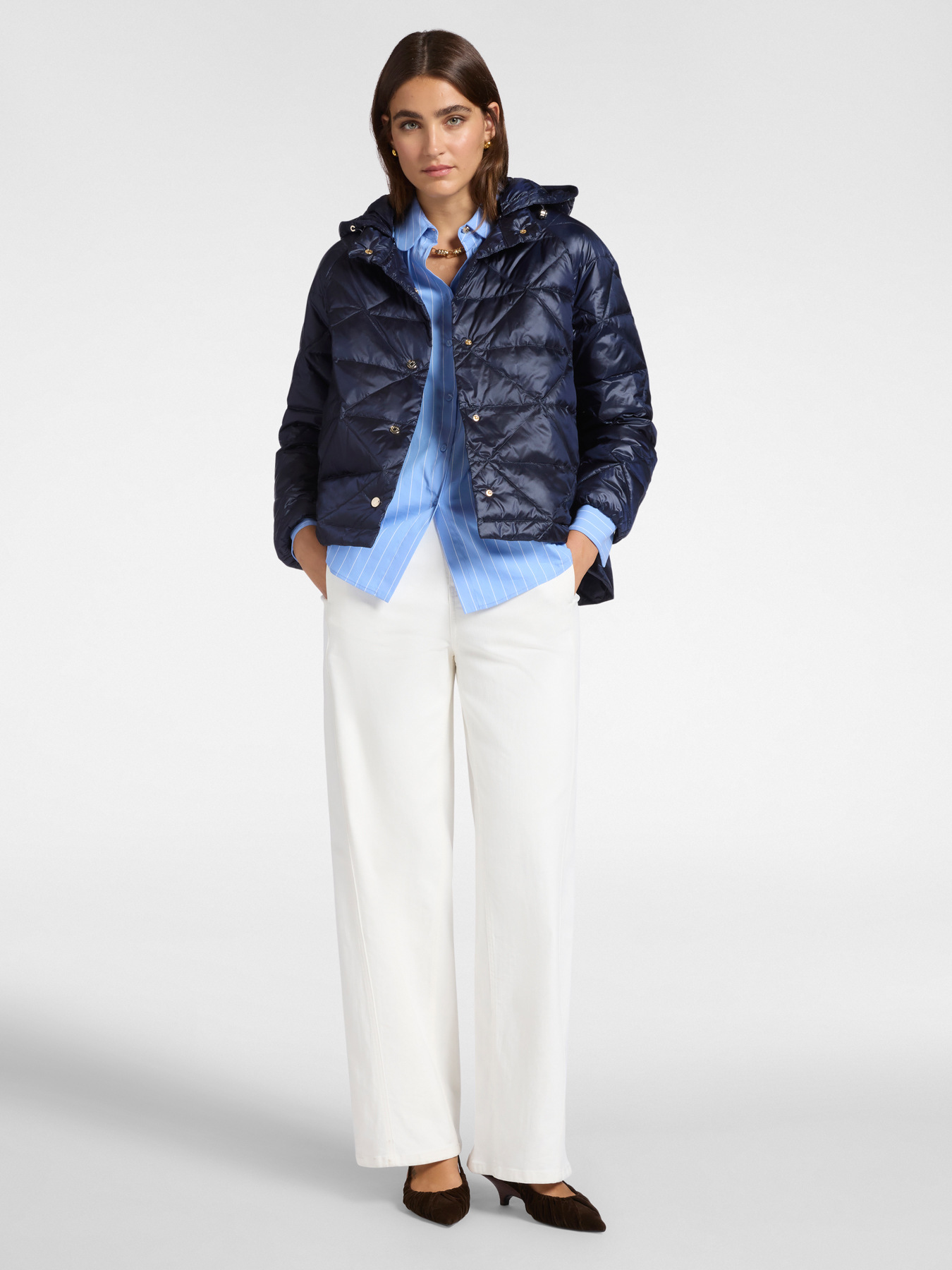 Chaqueta ligera acolchada de plumón image number 2