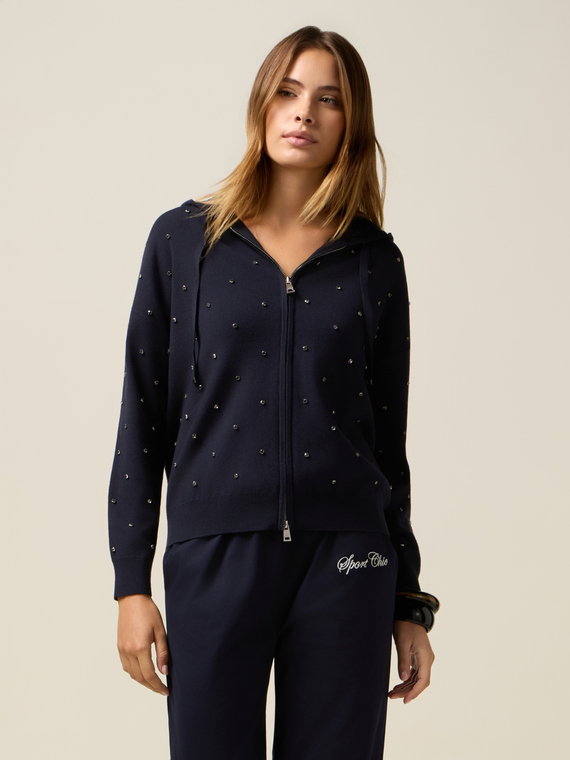 Cardigan con cappuccio e castoni