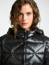 Gesteppte Daunenjacke mit Kapuze image number 3