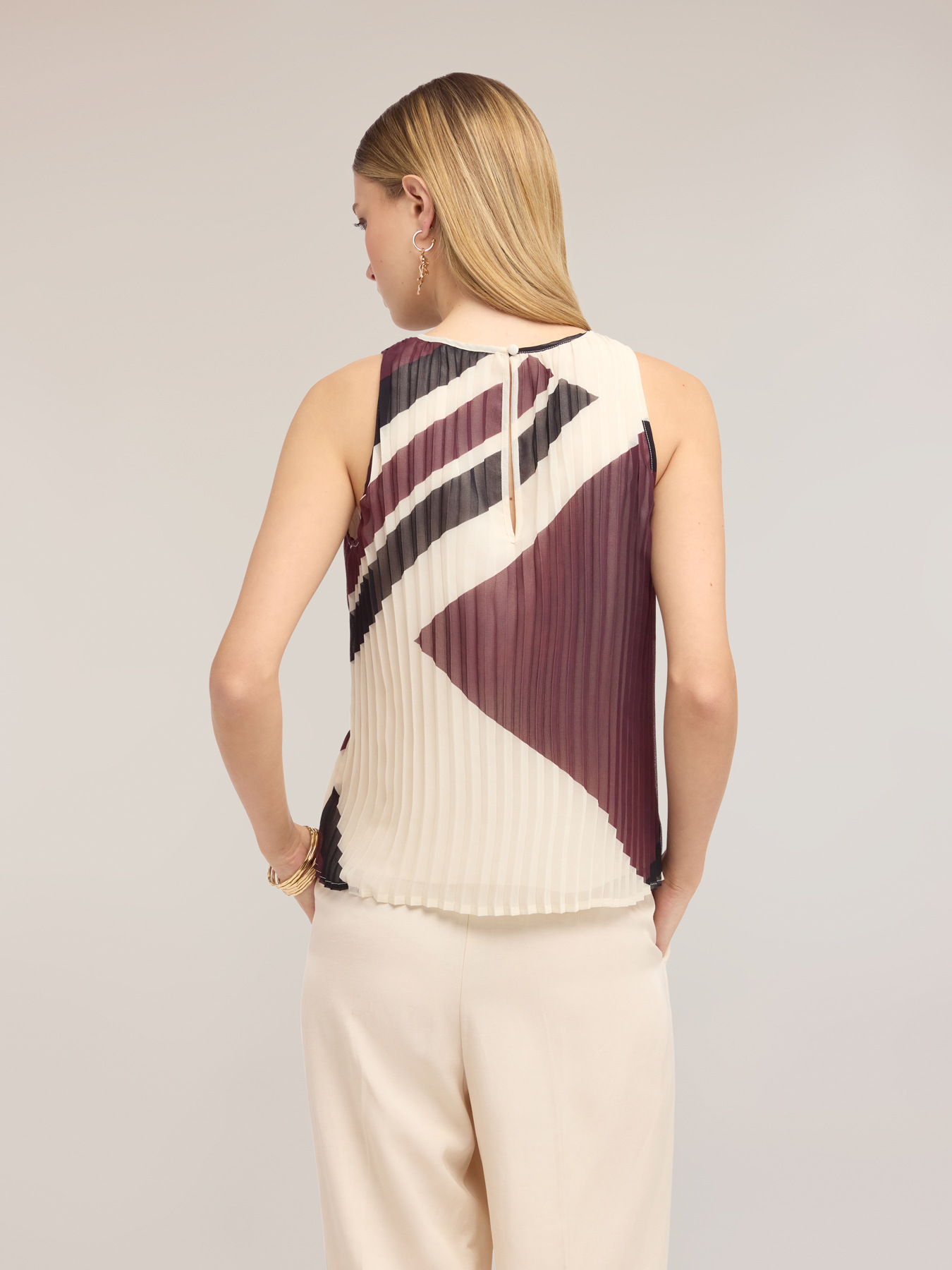 Pleated georgette top with print image number 1