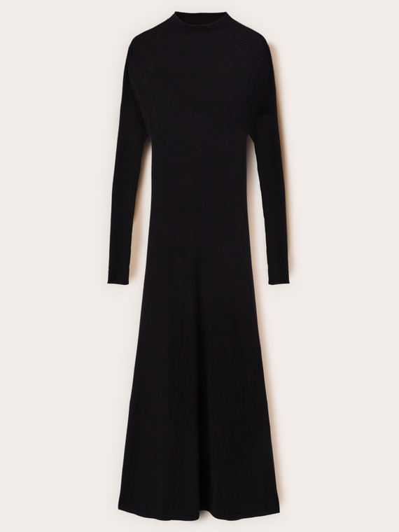 Midi knit dress with back cut-out