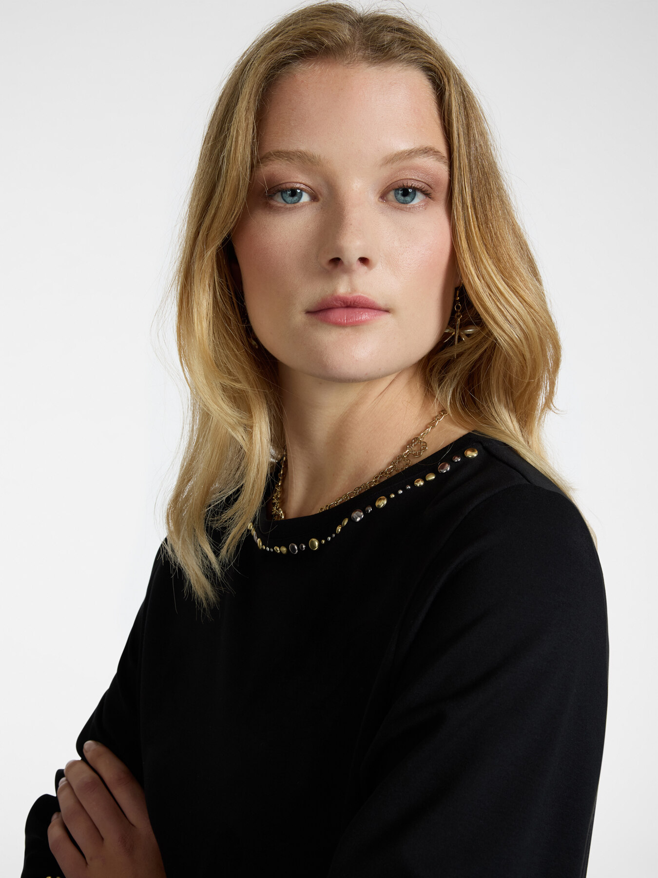 T-shirt with studs image number 2