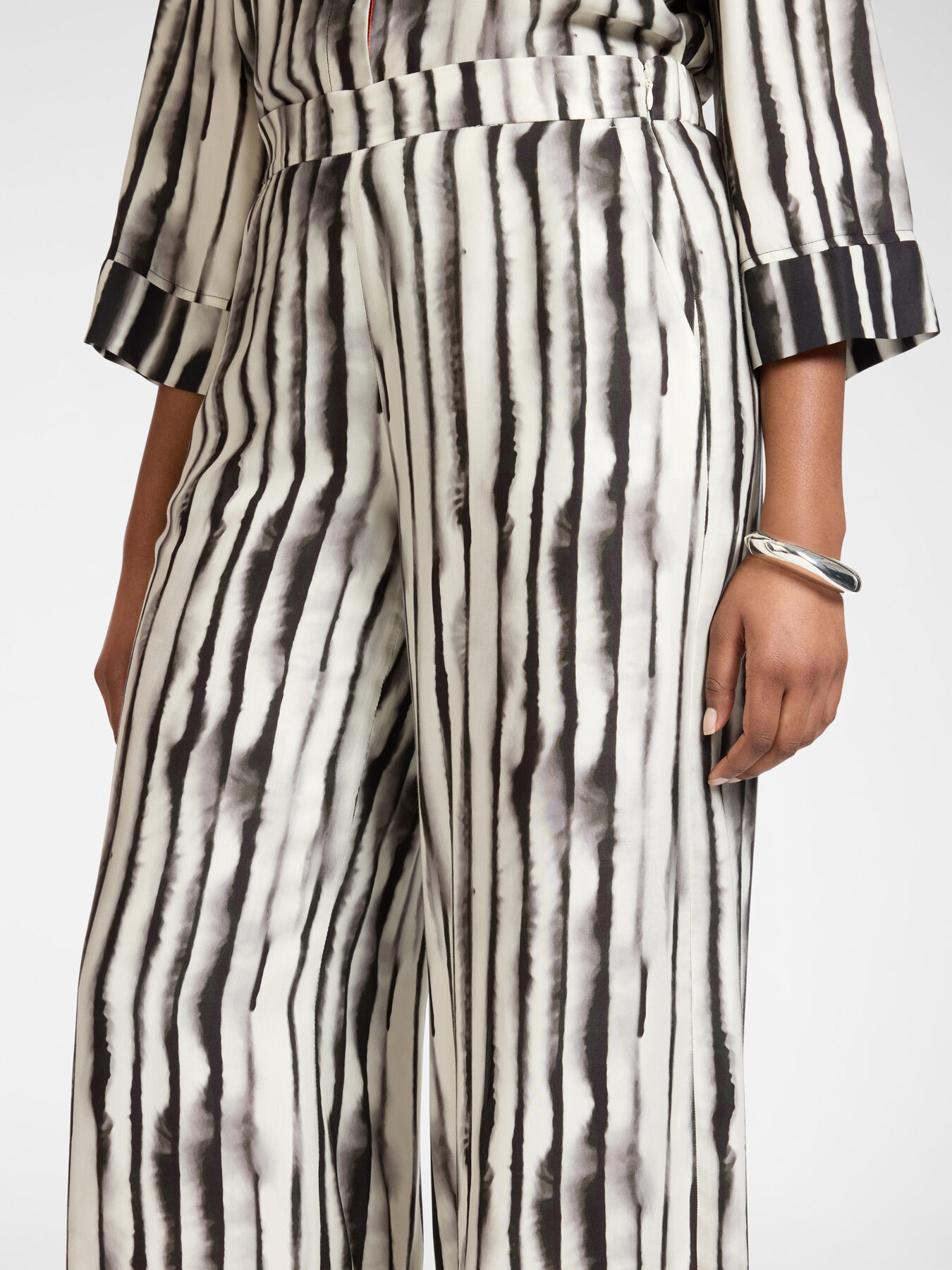 Pantaloni palazzo in viscosa stampati image number 3