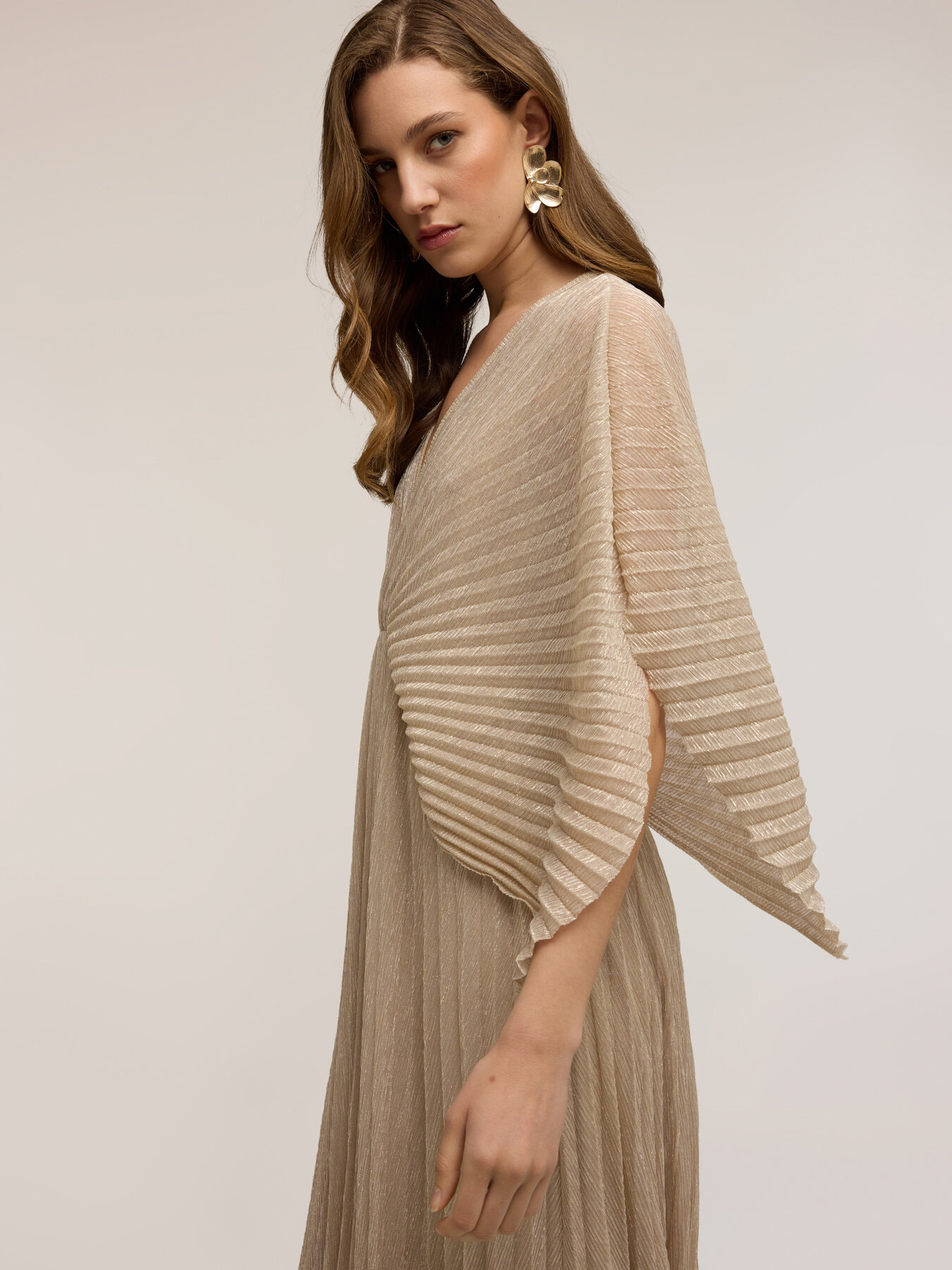 Metallic pleated long dress image number 3