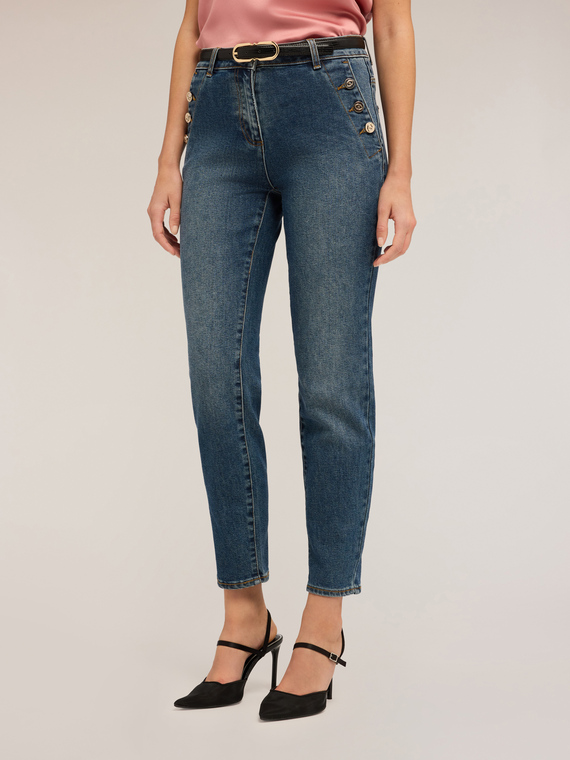 Vaqueros Kendall Slim Fit con detalle de botones