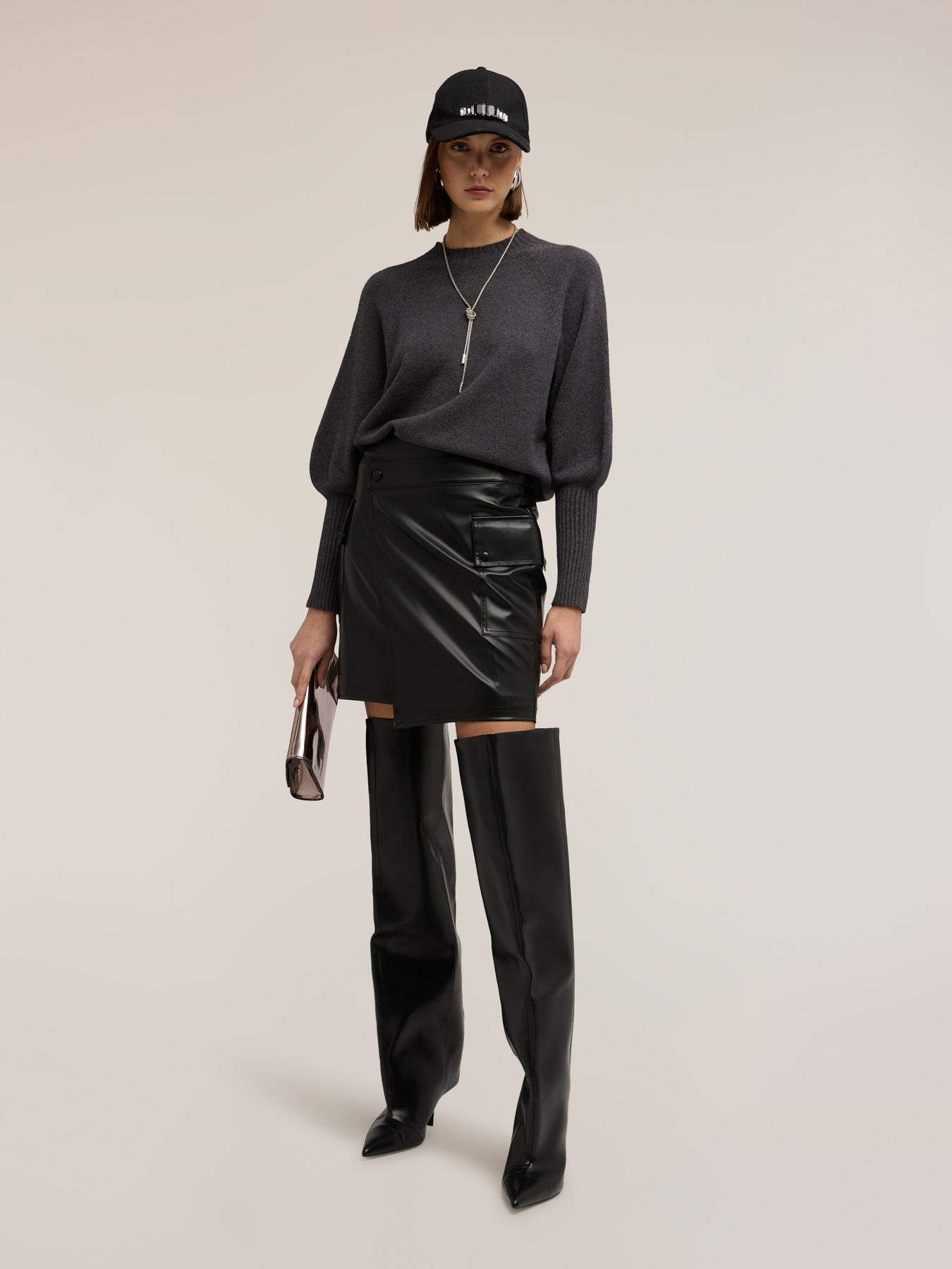 Maglia con maniche volume image number 0