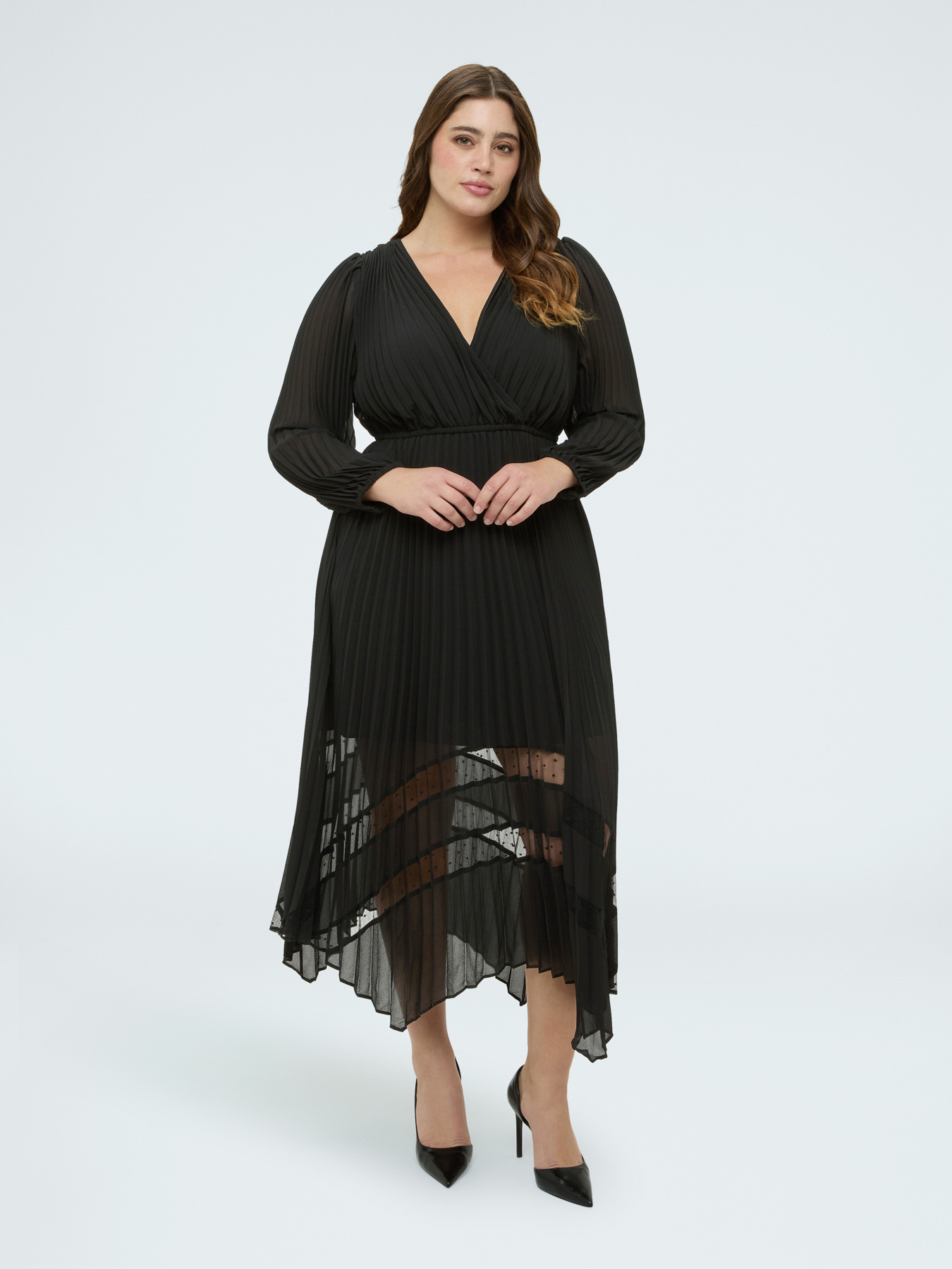 DREAM dress in pleated georgette image number 0