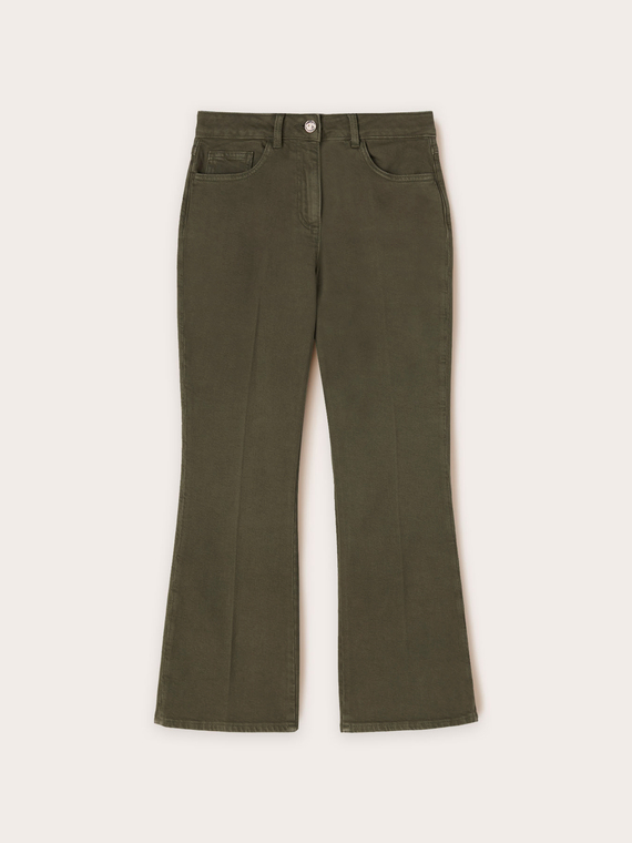Pantaloni kick flare in drill di cotone