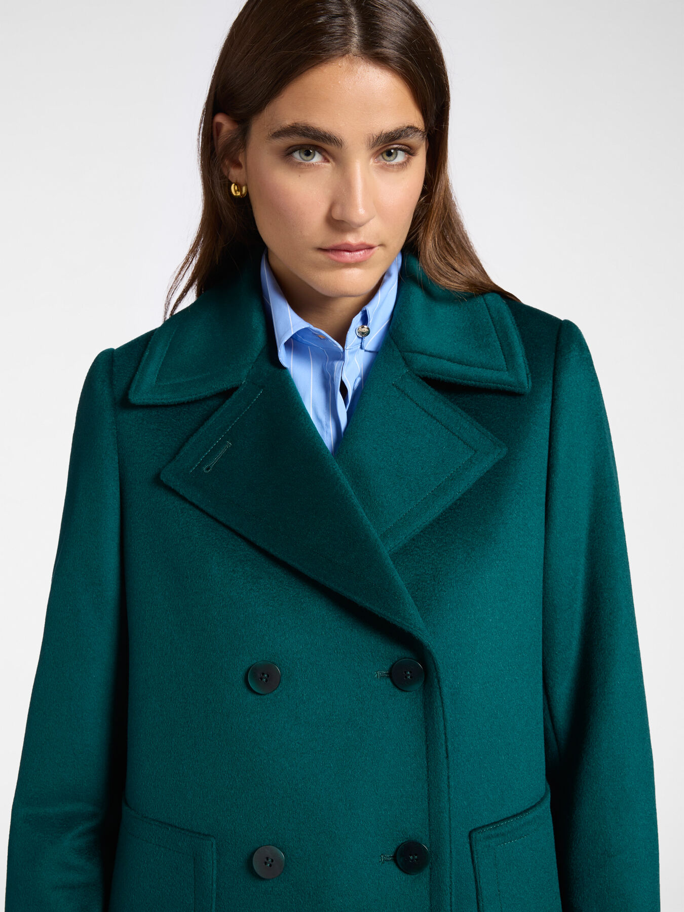 Abrigo cruzado image number 3