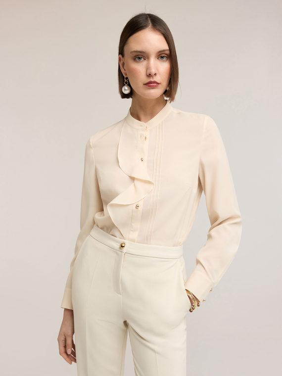 Cr&ecirc;pe de chine shirt with ruffle