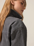 Chaqueta corta de mezclilla con strass aplicados image number 2