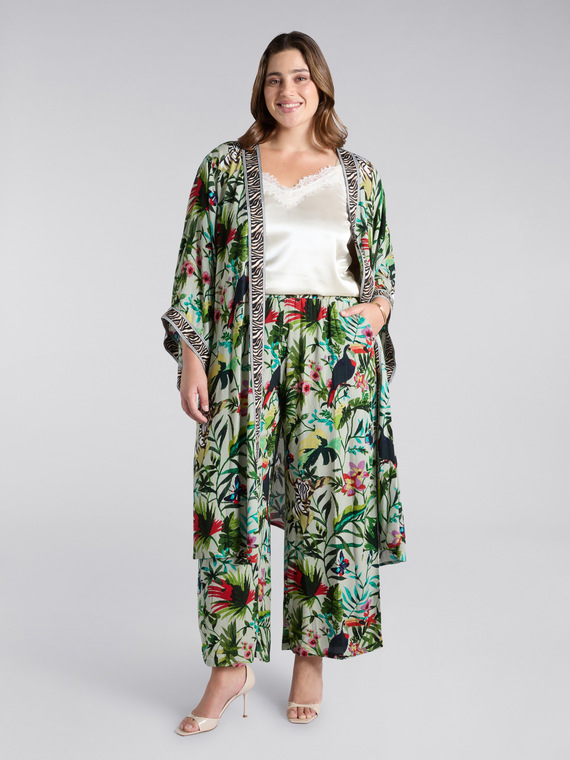 Top in raso con pizzo