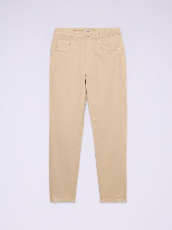 Skinny pants in cotton and Tencel with jewel button