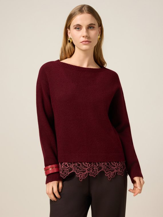Maglia girocollo con bordo in pizzo