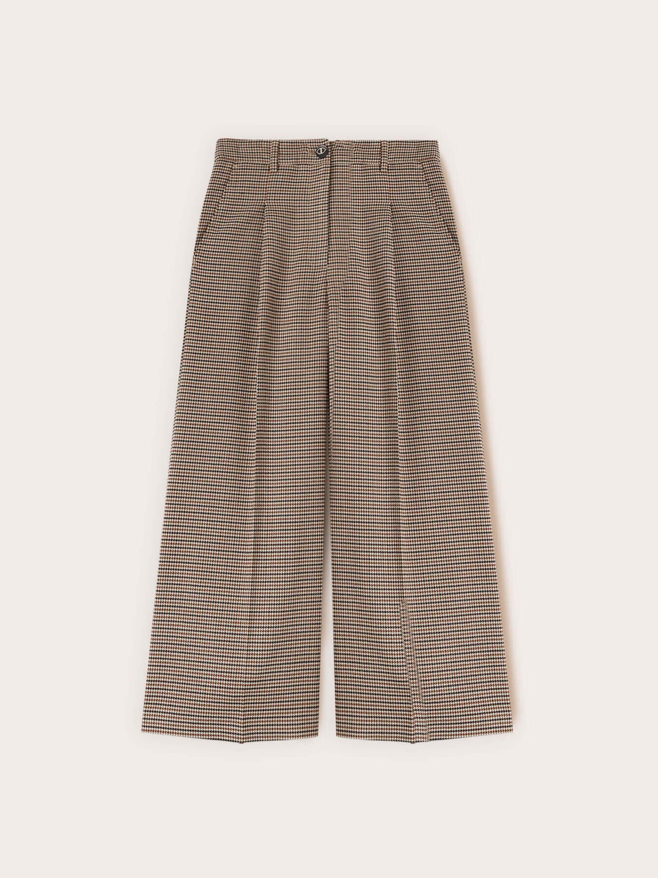 Pantaloni scurți cu model în carouri image number 4