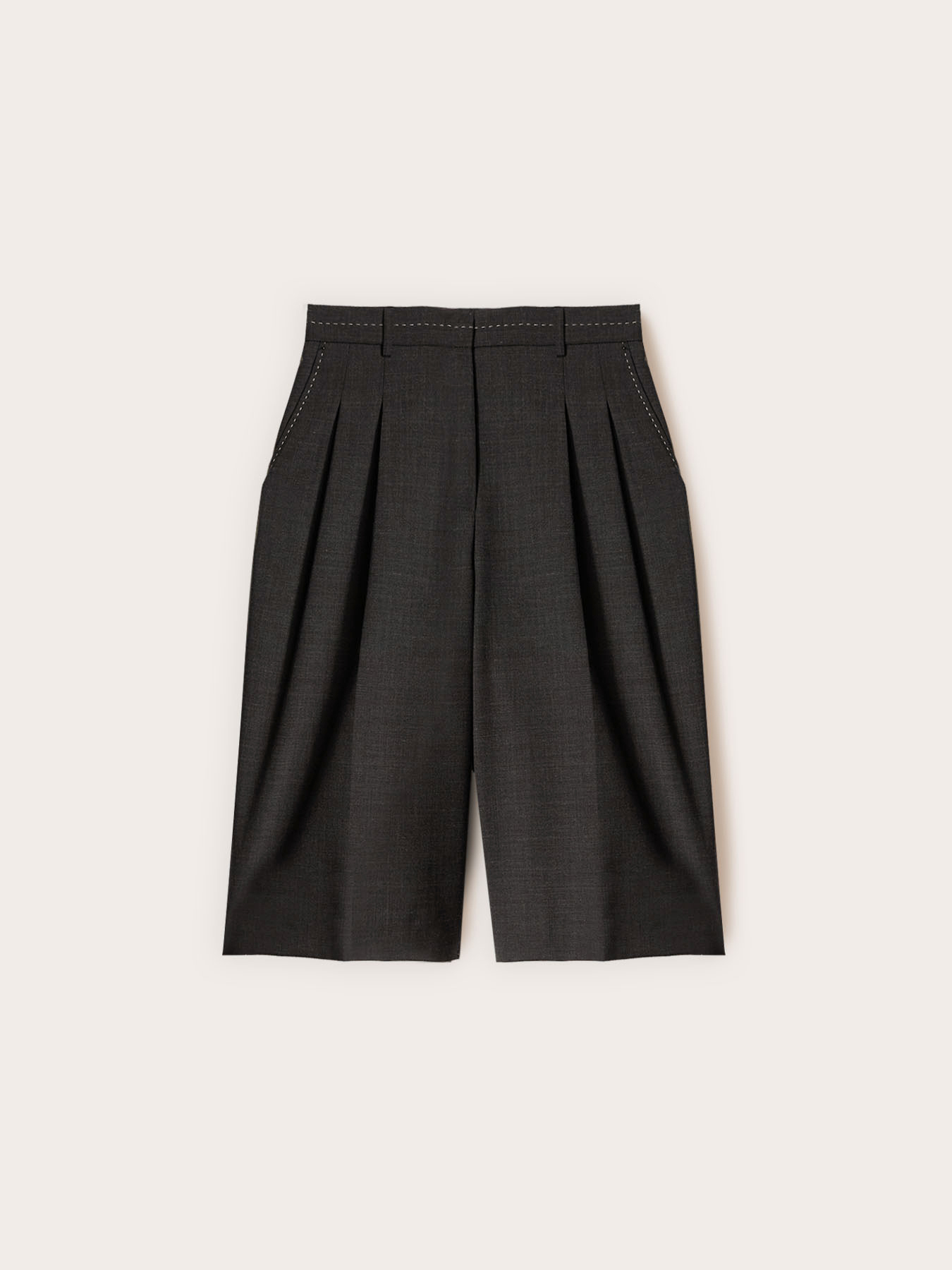 Bermuda-Shorts mit hohem Bund und Steppn&auml;hten image number 4