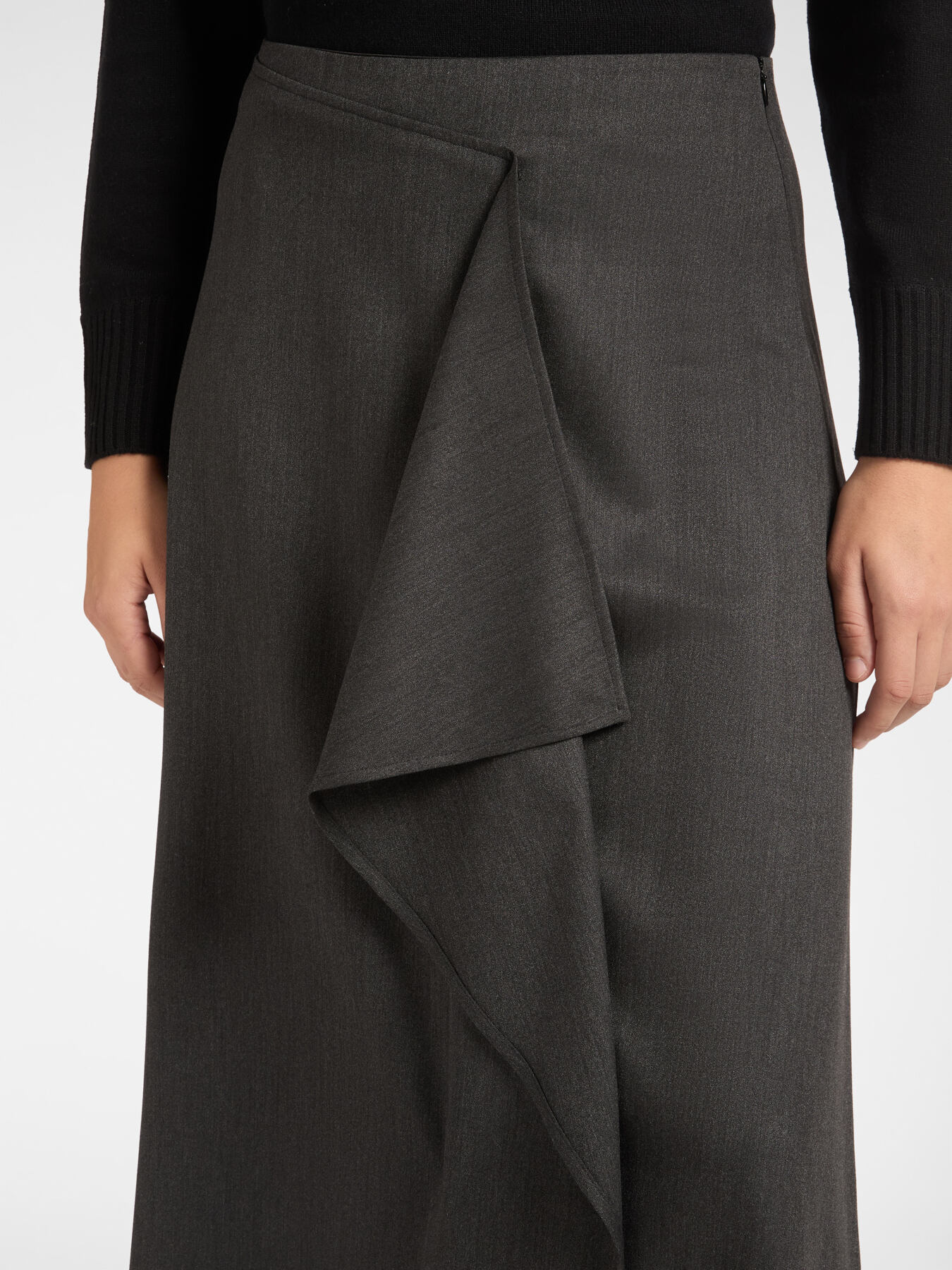 Wrap skirt with jabot image number 3