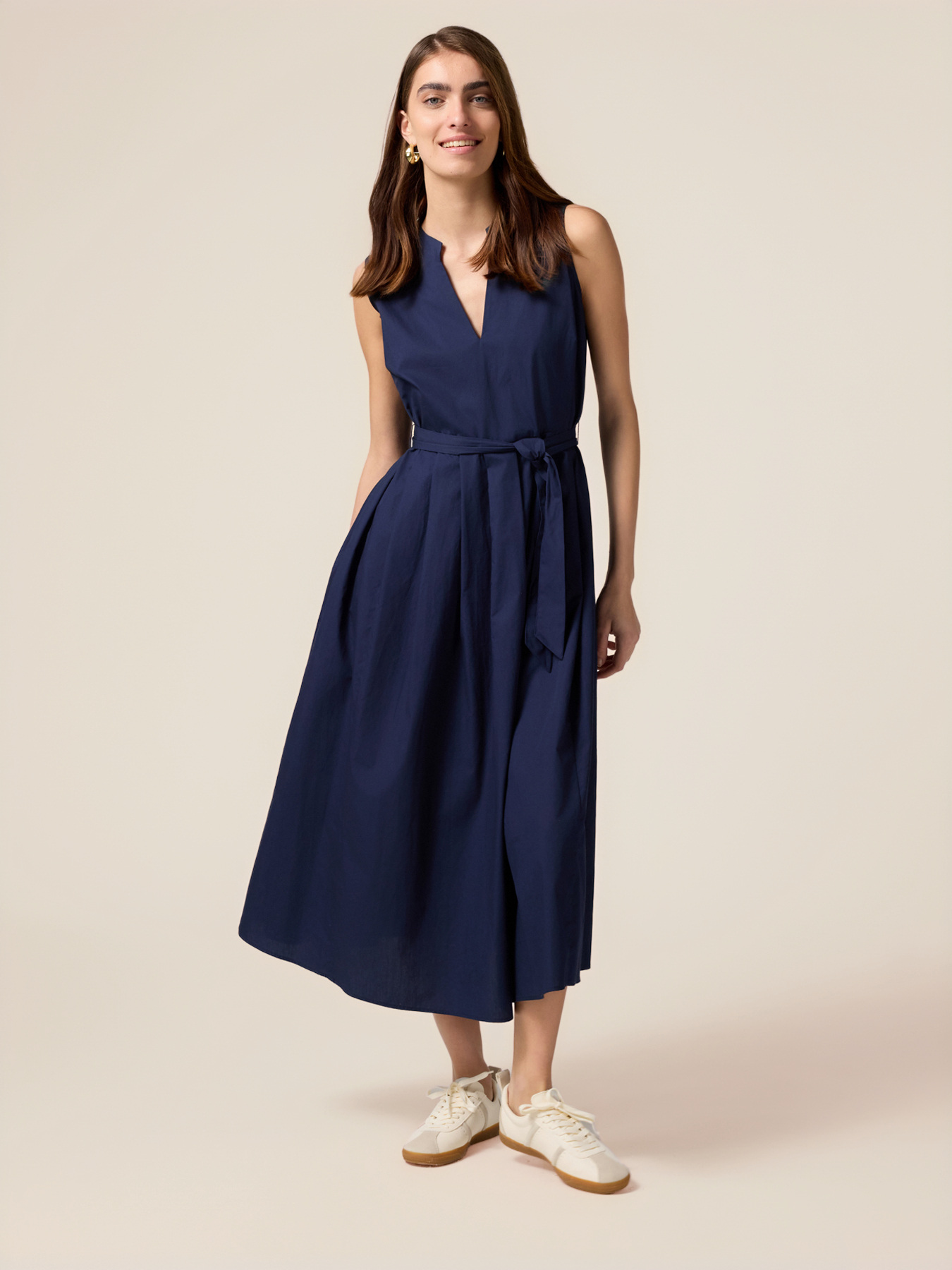 Robe midi en popeline avec ceinture image number 0