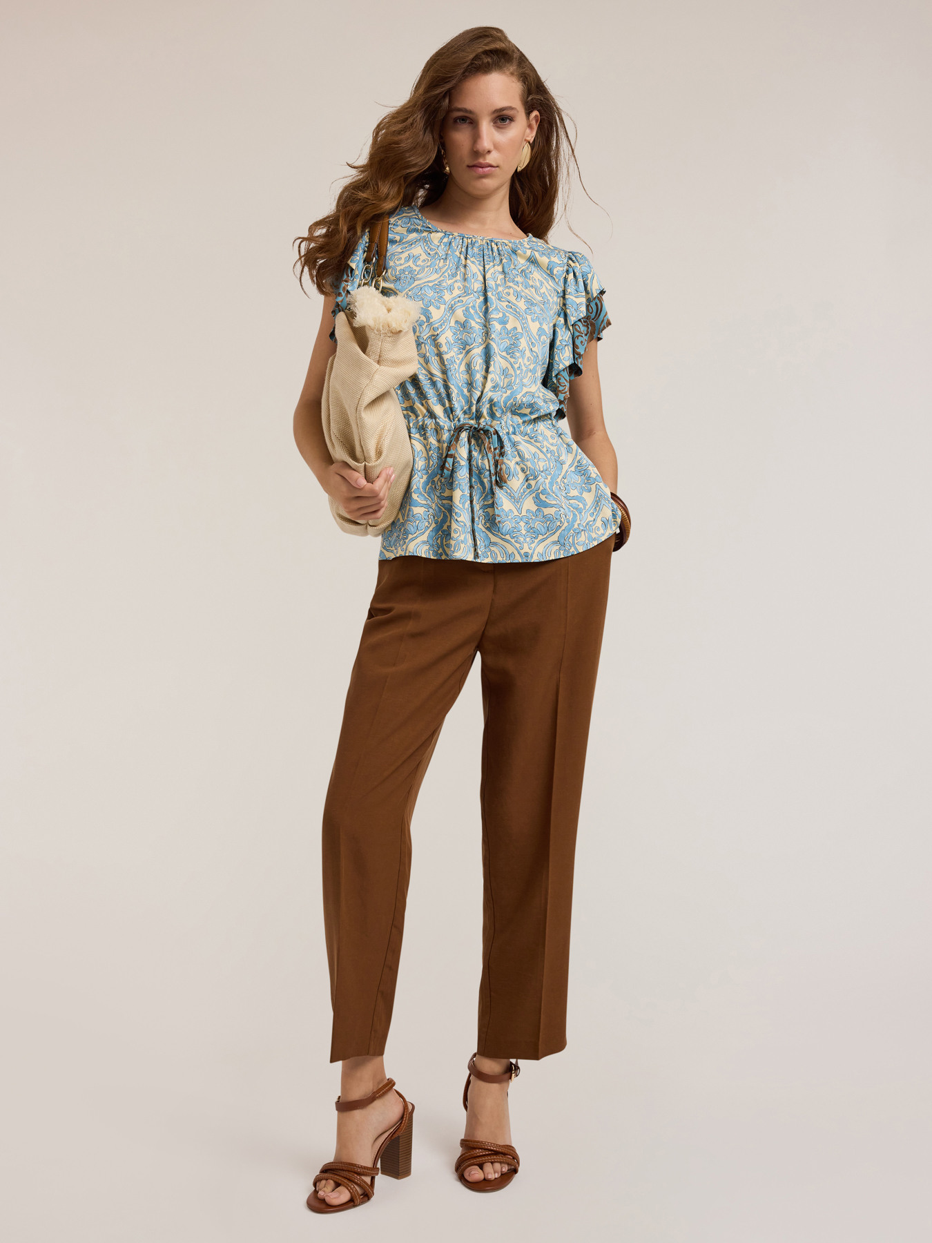 Regular fit trousers in lyocell blend image number 0