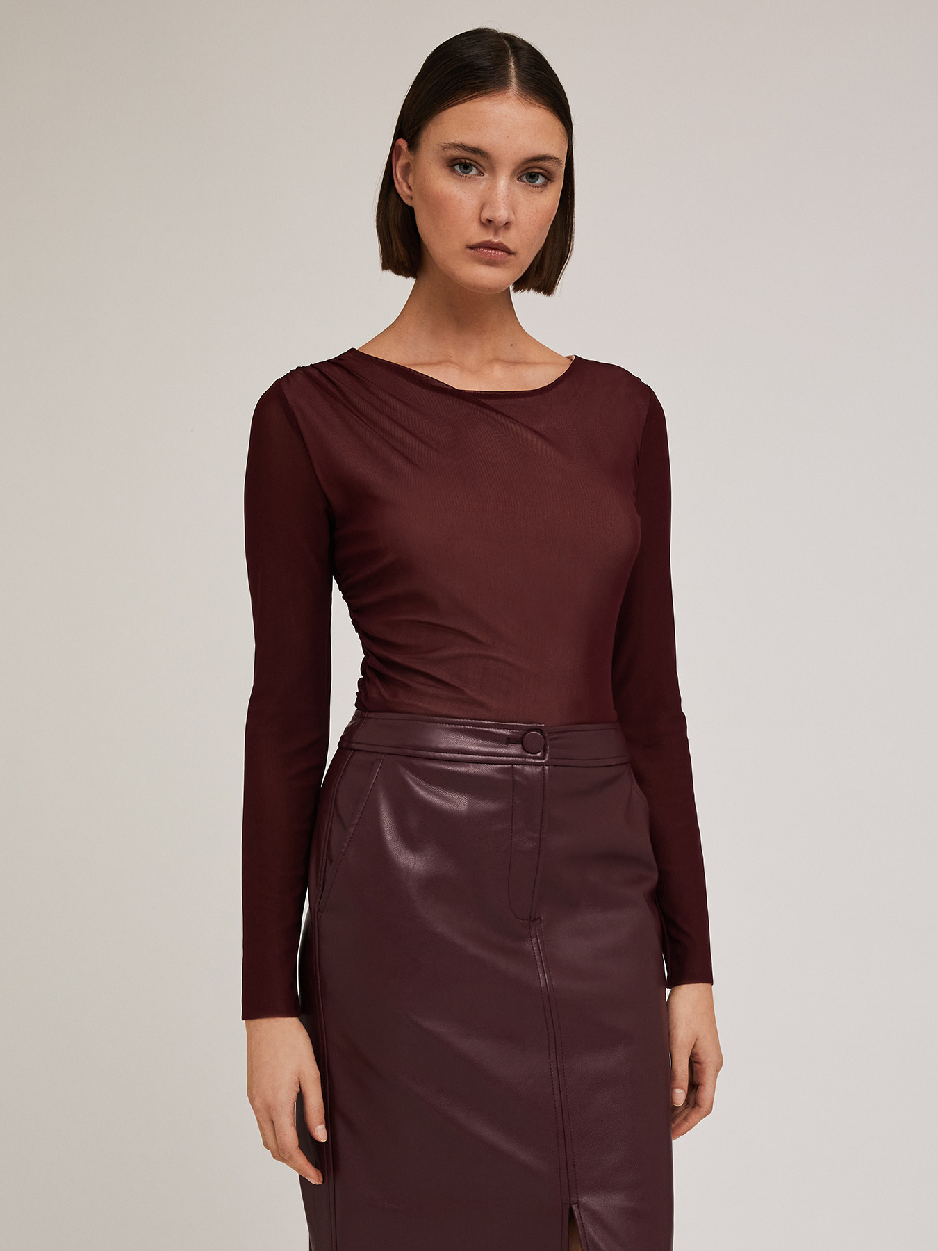 Langärmeliges T-Shirt aus Tüll image number 2