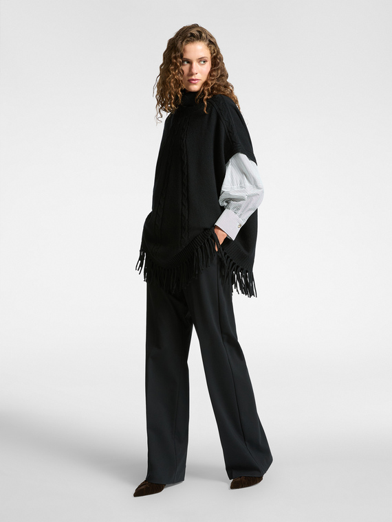Men's trousers in Milanese stitch