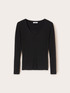 Dreidimensionaler Rippen-Pullover mit V-Ausschnitt image number 4