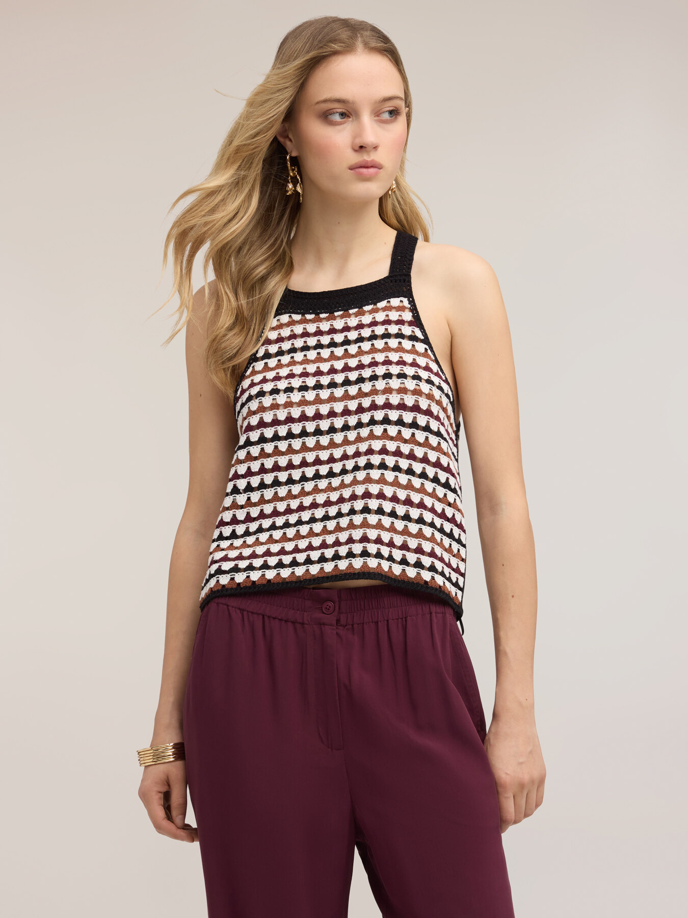 Crochet crop top image number 0