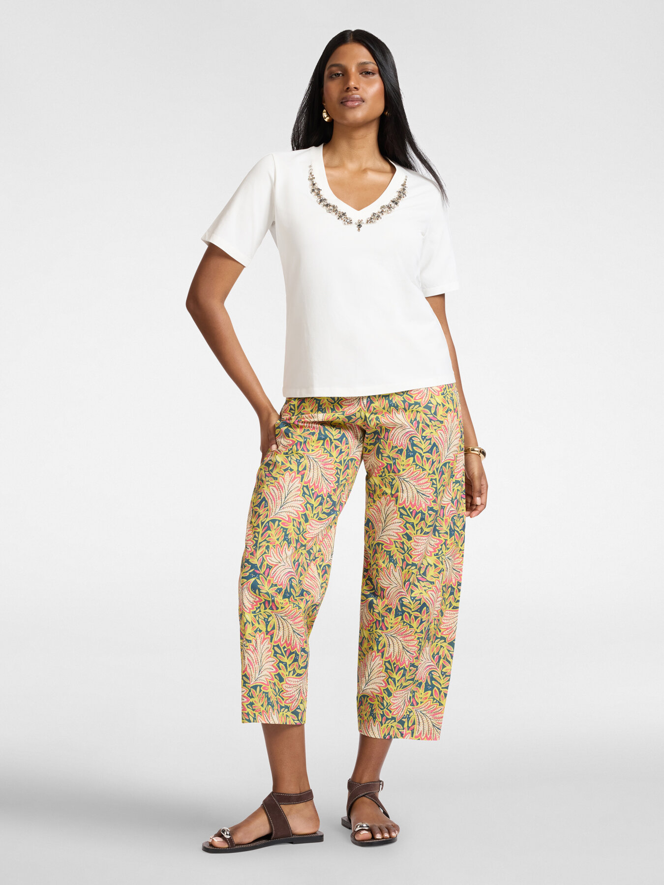 Camiseta de algod&atilde;o com bordado image number 2