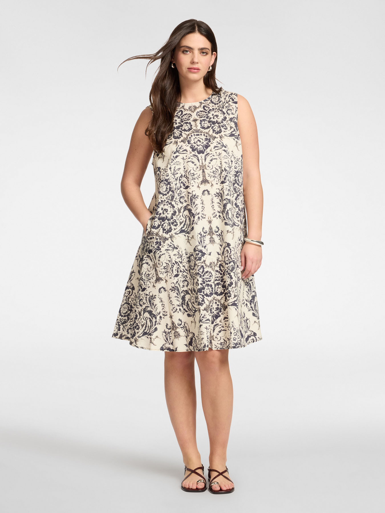 Bedrucktes Kleid aus Popeline image number 2