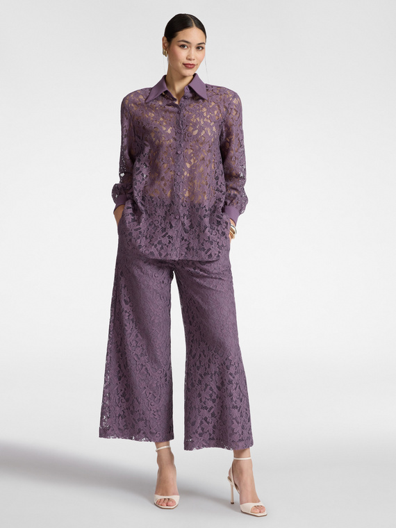 Cropped lace trousers