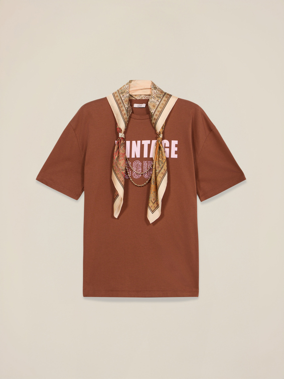 T-shirt with scarf