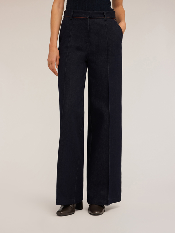 Jeans palazzo con piping