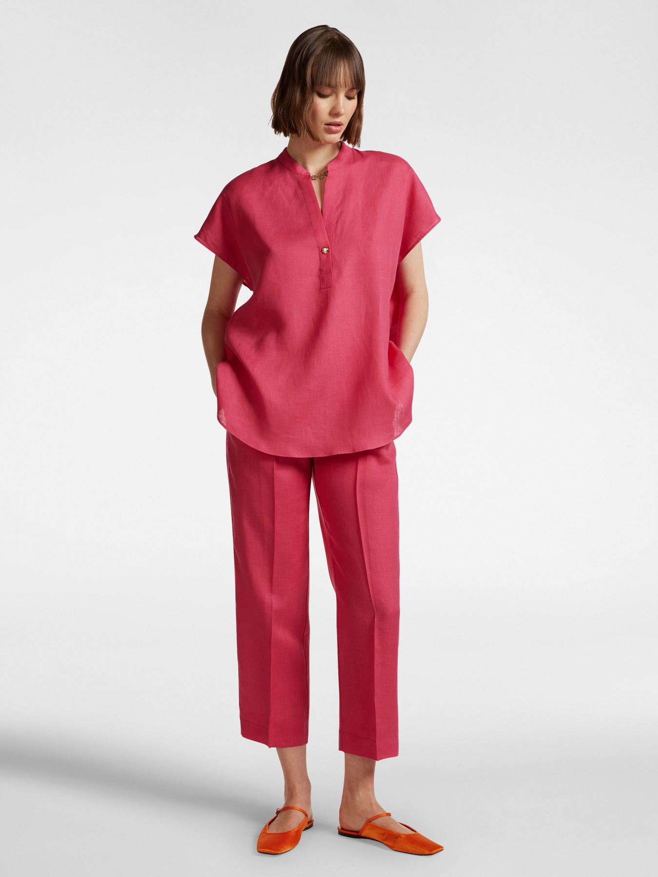 Pantaloni in lino image number 0