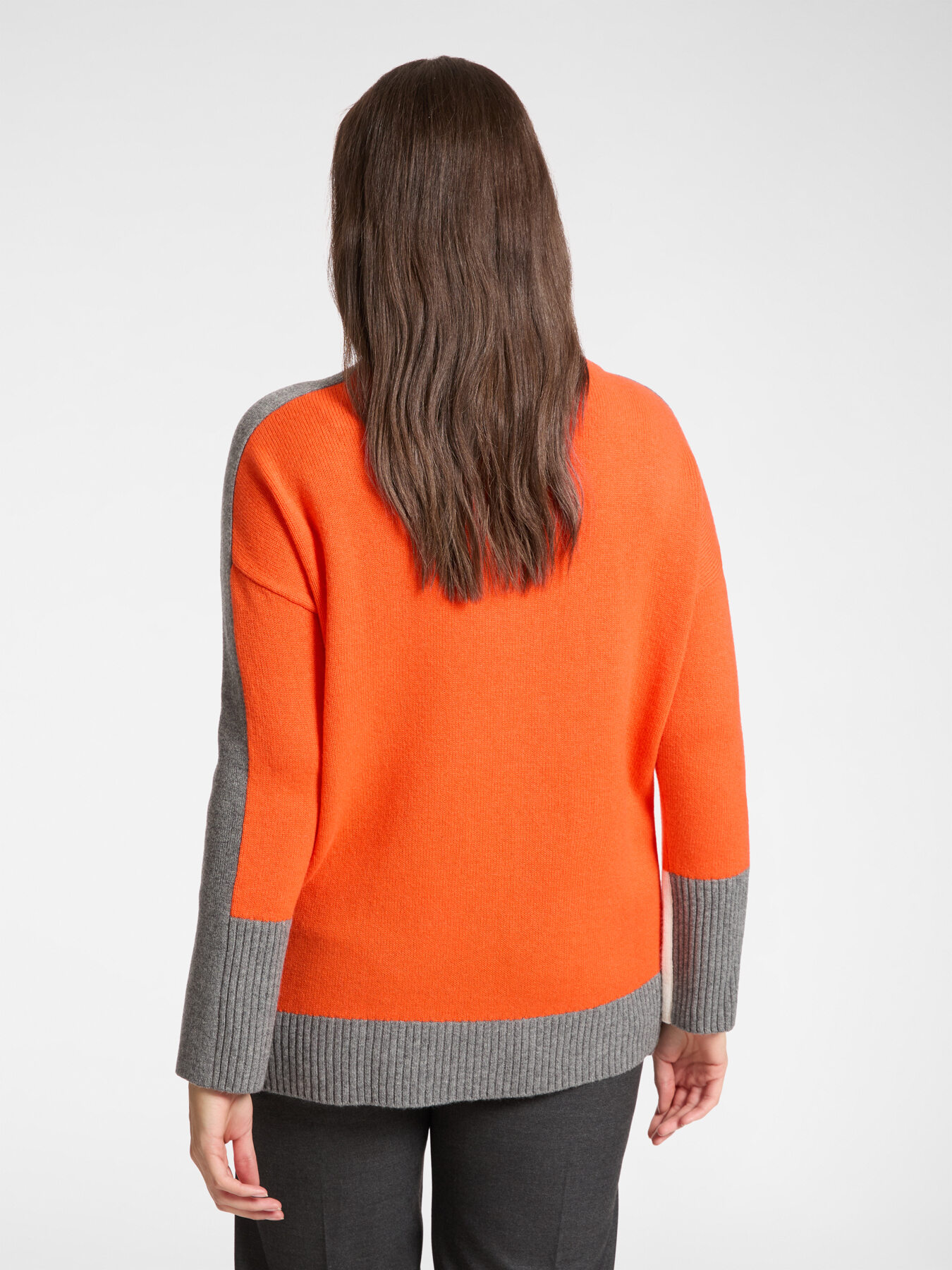 Color block wool sweater image number 1