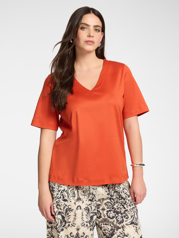 T-shirt in cotone scollo a V
