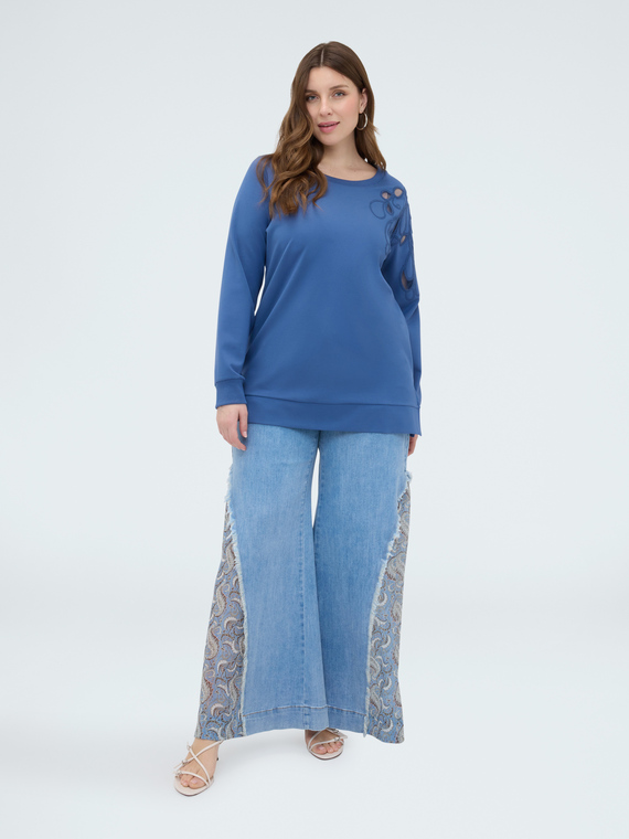 Sweatshirt with floral embroidery and cut out