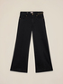 Pantalones kick flare con detalle de cadena image number 4