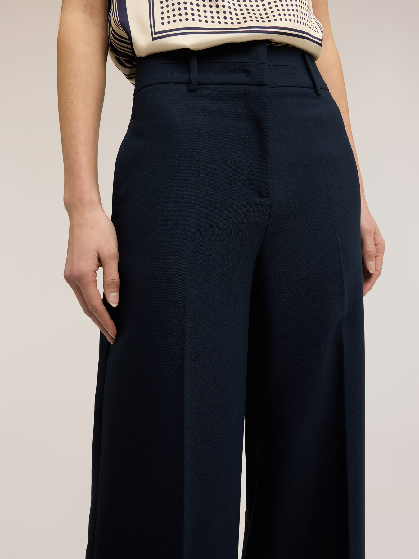 Palazzo pants in polyviscose image number 1
