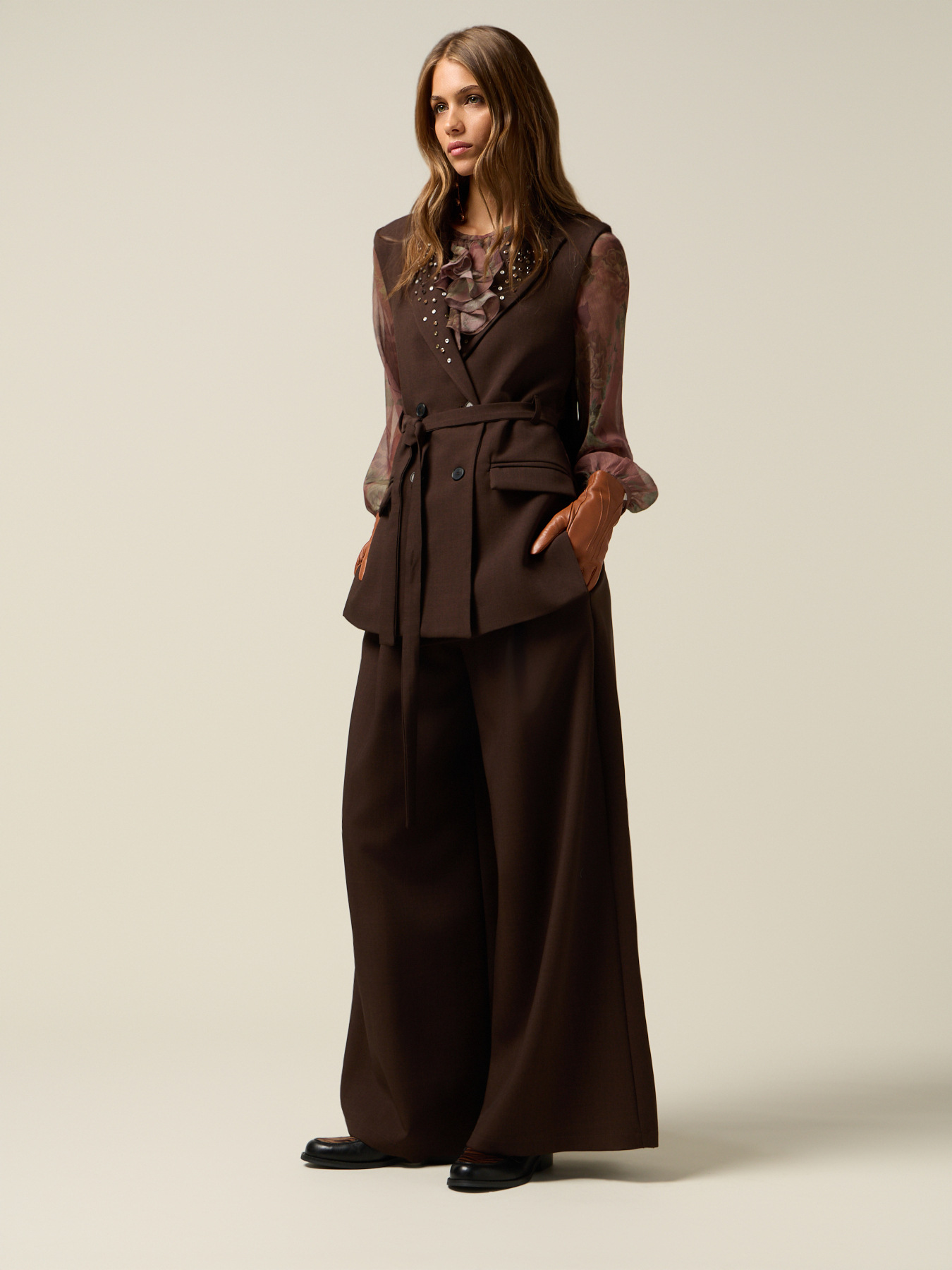 Palazzo pants with pleats image number 0