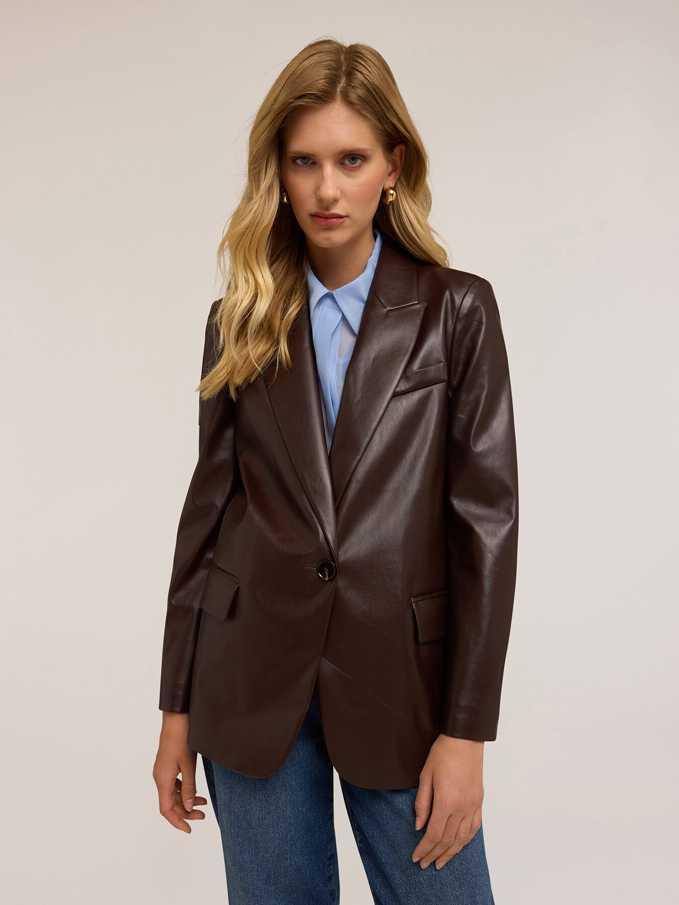 Blazer croisé en tissu enduit image number 3