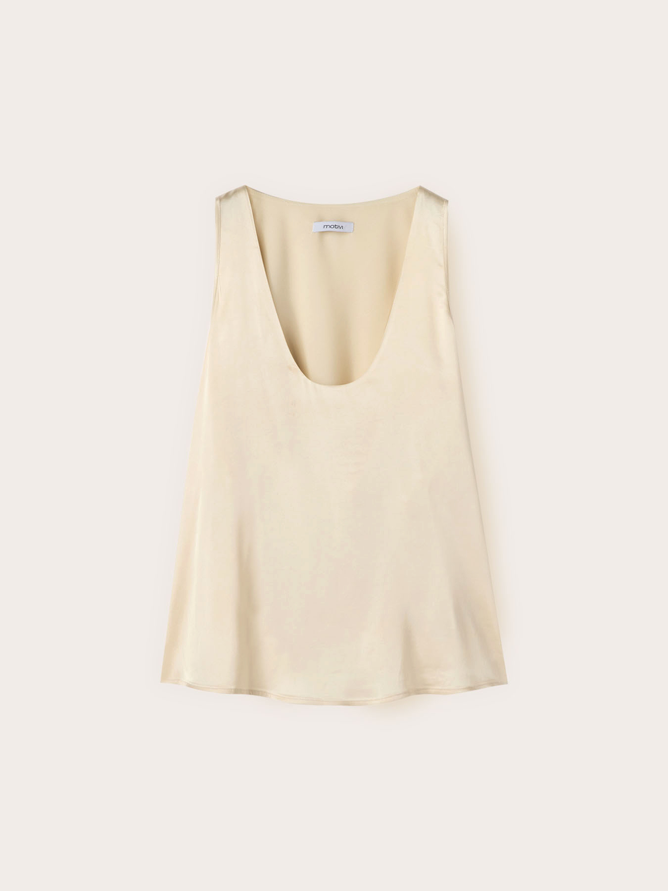 Wide shoulder satin top image number 4